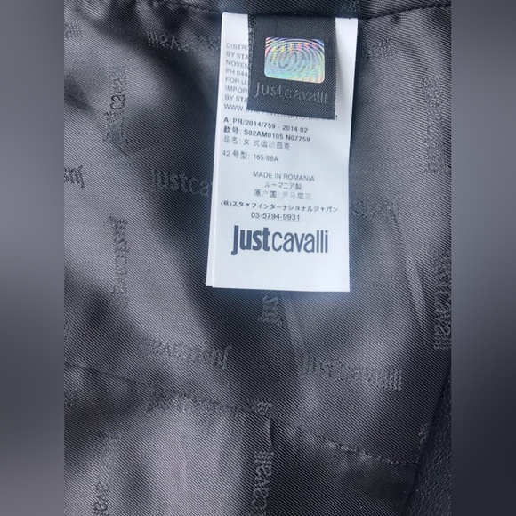 Leather costume by "Just Cavalli. - Picture 9 of 12